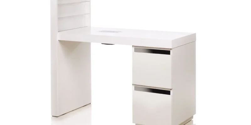 Quality Manicure table